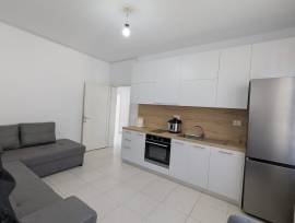 Me Qira, Apartament, Vlorë