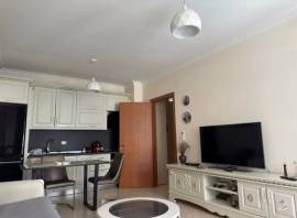 Me Qira, Apartament, Vlorë
