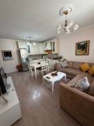 Me Qira, Apartament, 62 m², Tiranë Me Qira, Apartament, 62 m², Tiranë